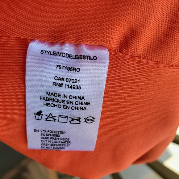 Cloth by Design Women's Orange Cropped Camisole Sleeveless Tank Top Wide Straps - Picture 6 of 16